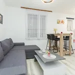 Appartement Dakovic